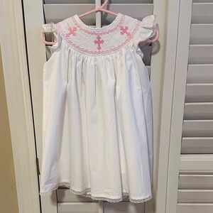 White bishop with 3 pink crosses